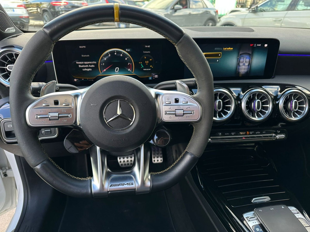 Mercedes-Benz Classe A 45S AMG 4Matic+ (9)