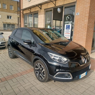 Renault Captur dCi 8V 90 CV Start&Stop Energy Iconic (11)