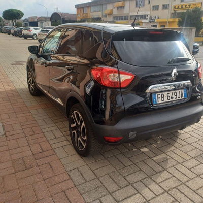 Renault Captur dCi 8V 90 CV Start&Stop Energy Iconic (19)