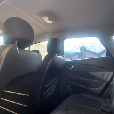 Renault Captur dCi 8V 90 CV Start&Stop Energy Iconic (6)