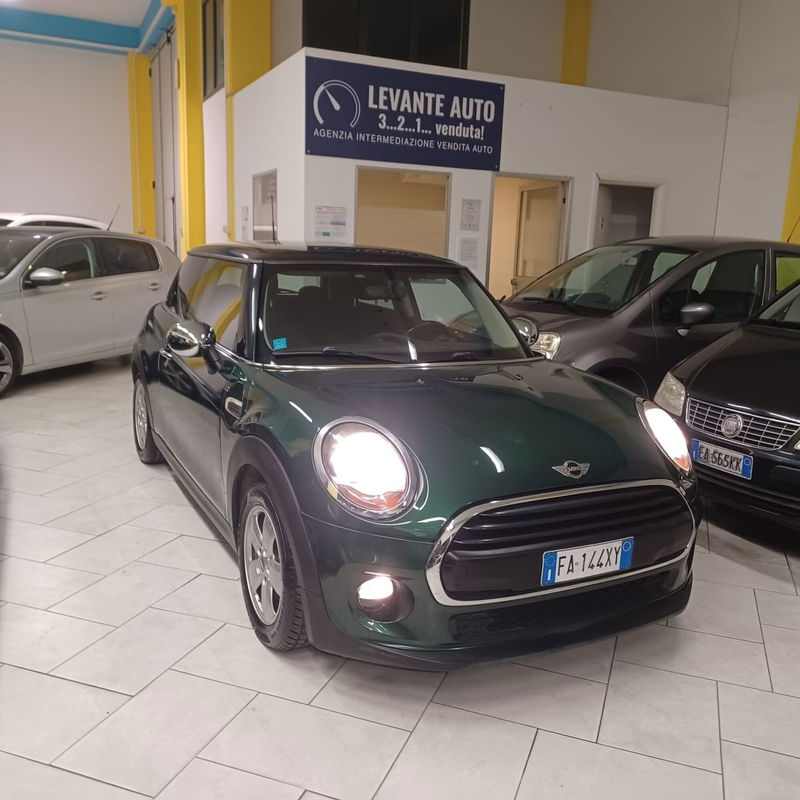 MINI Mini 1.5 Cooper D Business 5 porte