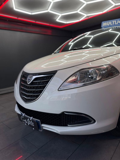 Lancia Ypsilon 1.3 MJT 16V 95 CV 5 porte S&S Elle (16)