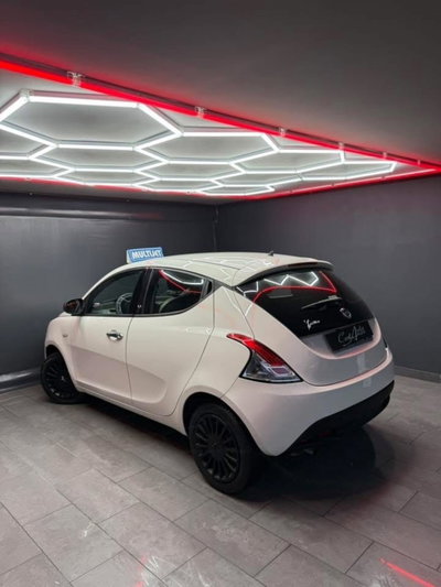 Lancia Ypsilon 1.3 MJT 16V 95 CV 5 porte S&S Elle (5)
