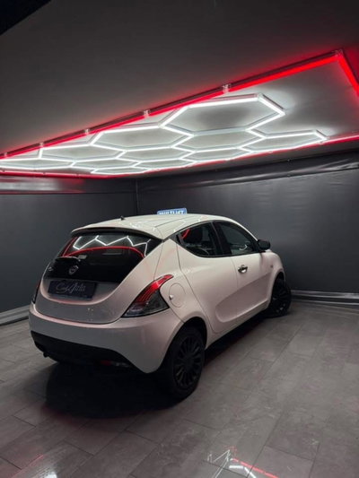 Lancia Ypsilon 1.3 MJT 16V 95 CV 5 porte S&S Elle (7)