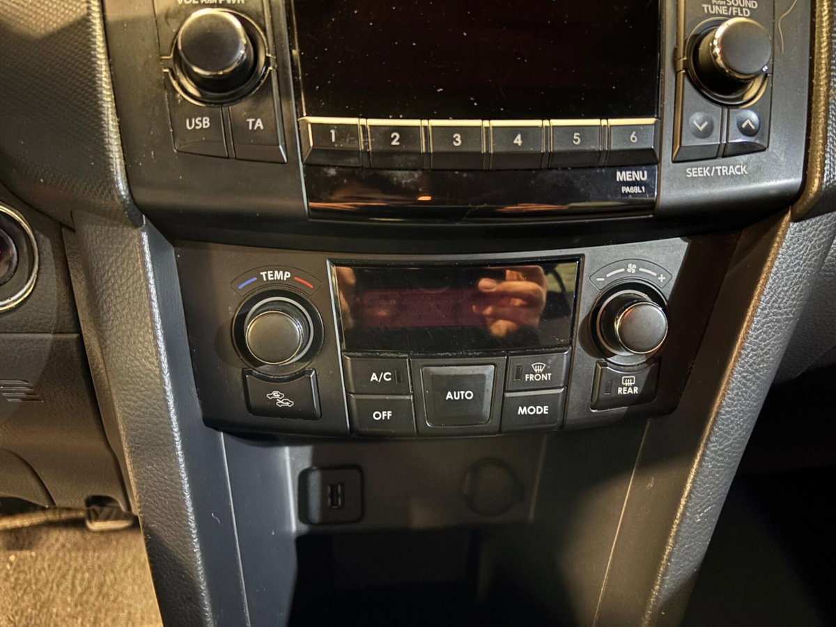 Suzuki Swift 1.3 DDiS 5 porte GL Style (14)