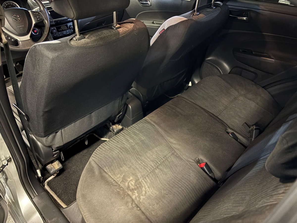Suzuki Swift 1.3 DDiS 5 porte GL Style (19)