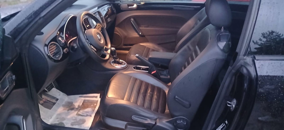Volkswagen Maggiolino 2.0 TSI DSG Sport (17)