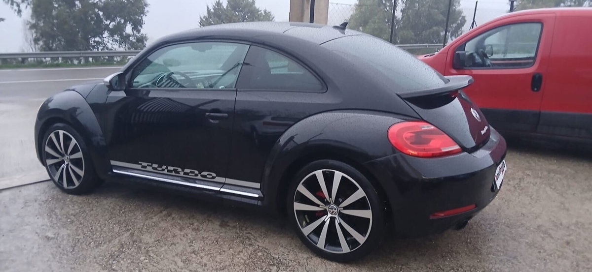 Volkswagen Maggiolino 2.0 TSI DSG Sport (20)