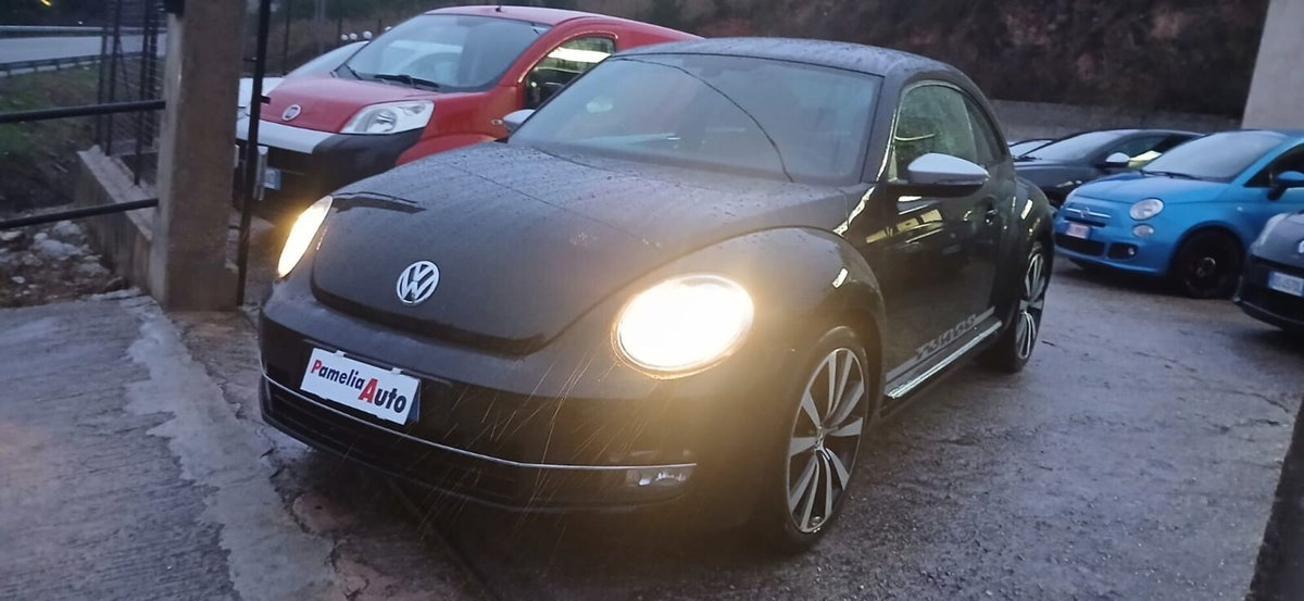 Volkswagen Maggiolino 2.0 TSI DSG Sport (5)
