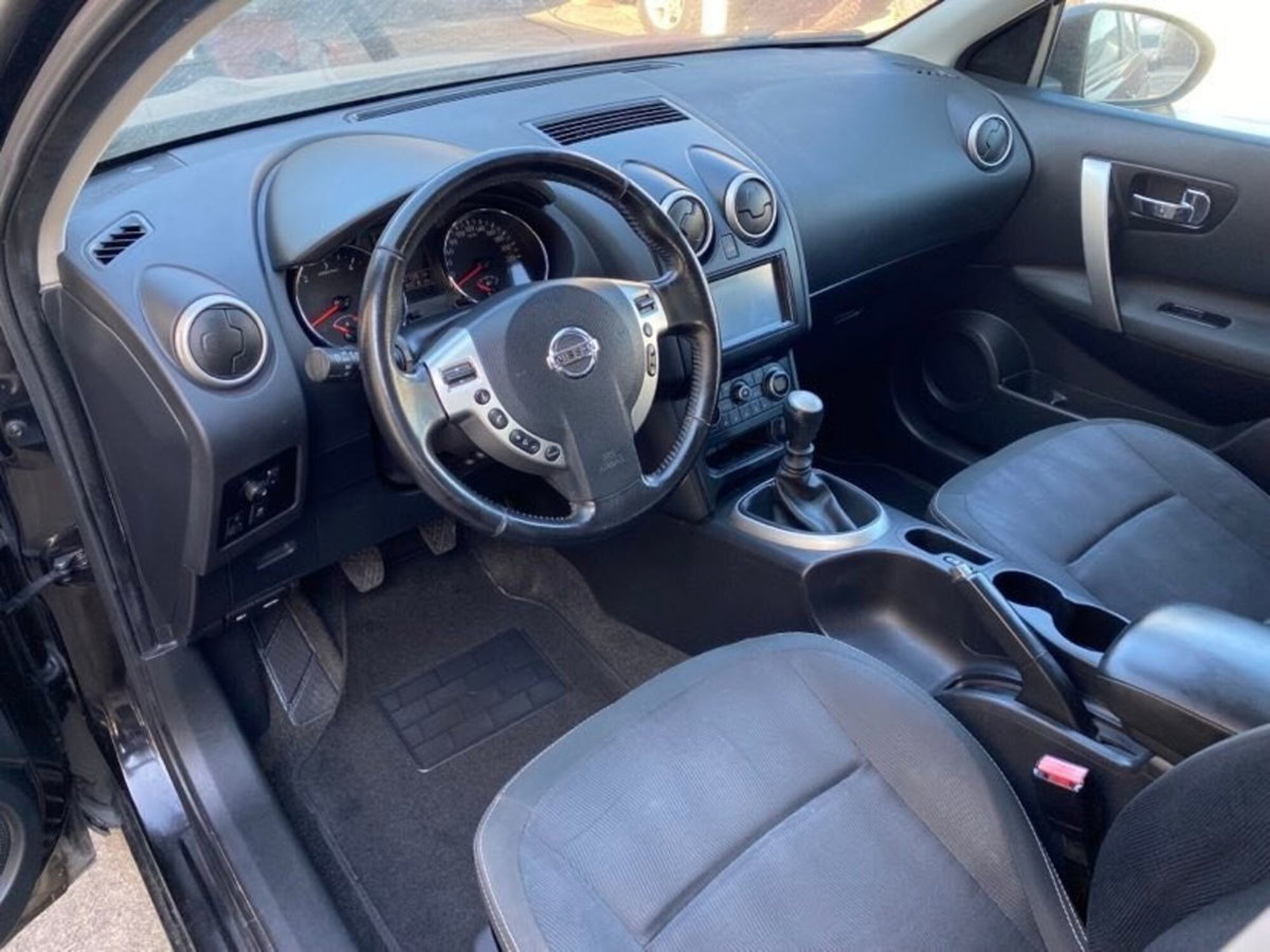 Nissan Qashqai 1.5 dCi DPF Acenta (10)