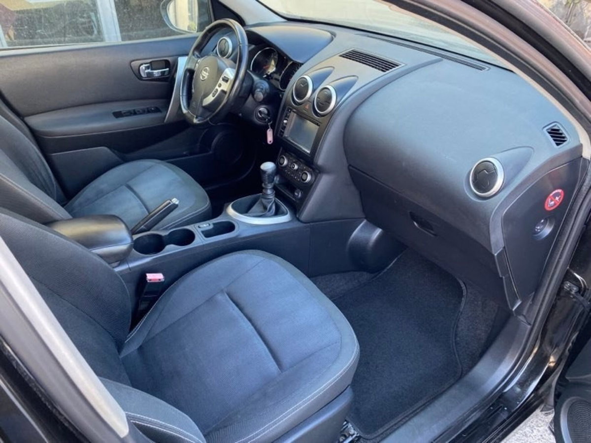 Nissan Qashqai 1.5 dCi DPF Acenta (16)