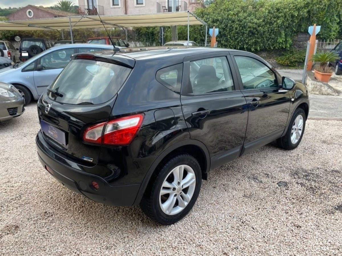 Nissan Qashqai 1.5 dCi DPF Acenta (6)