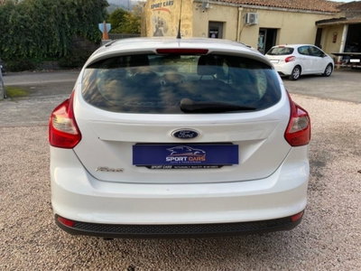 Ford Focus 1.6 TDCi 95 CV Titanium (5)