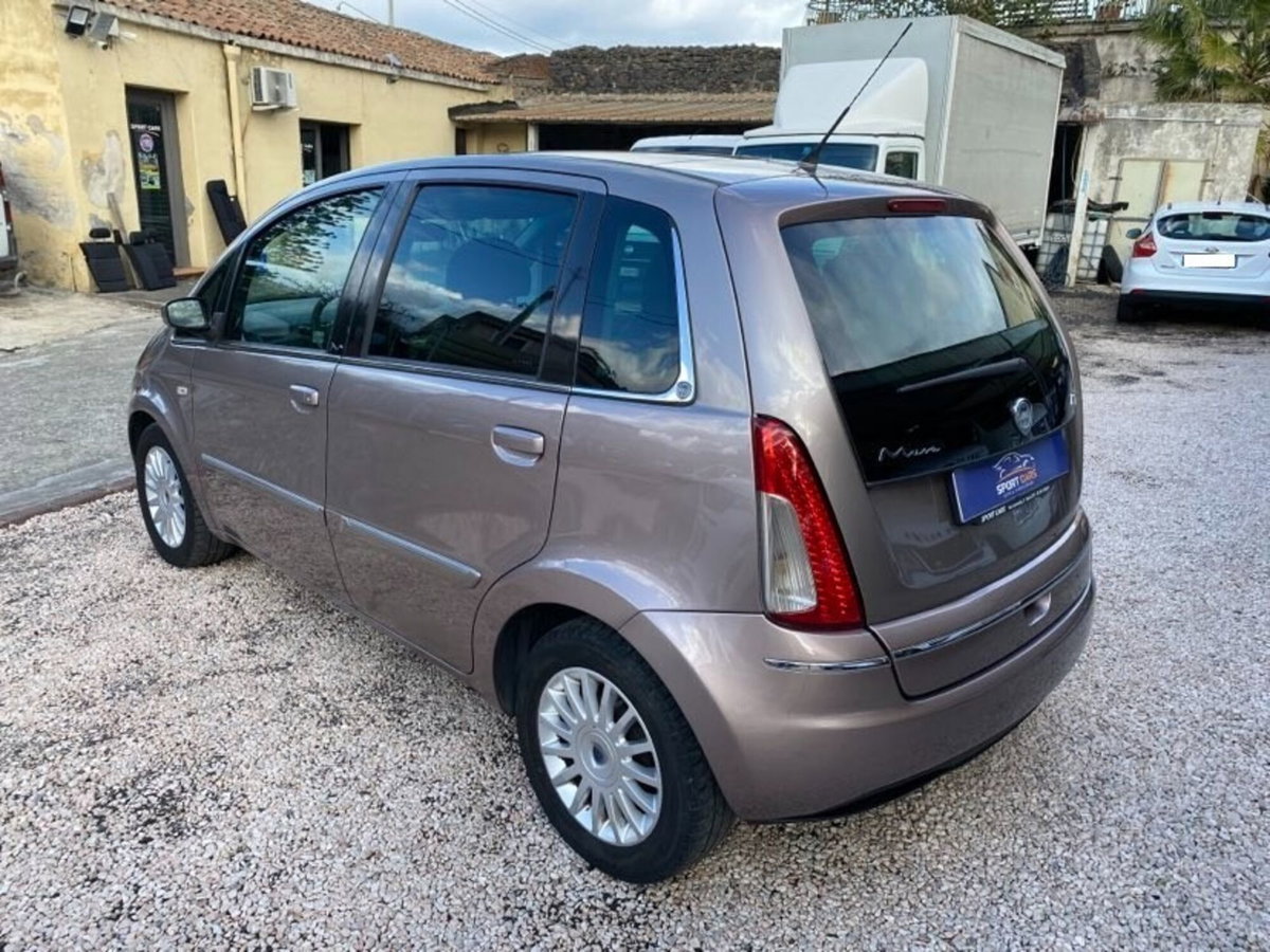 Lancia Musa 1.3 Multijet 16V 90 CV Platino (10)