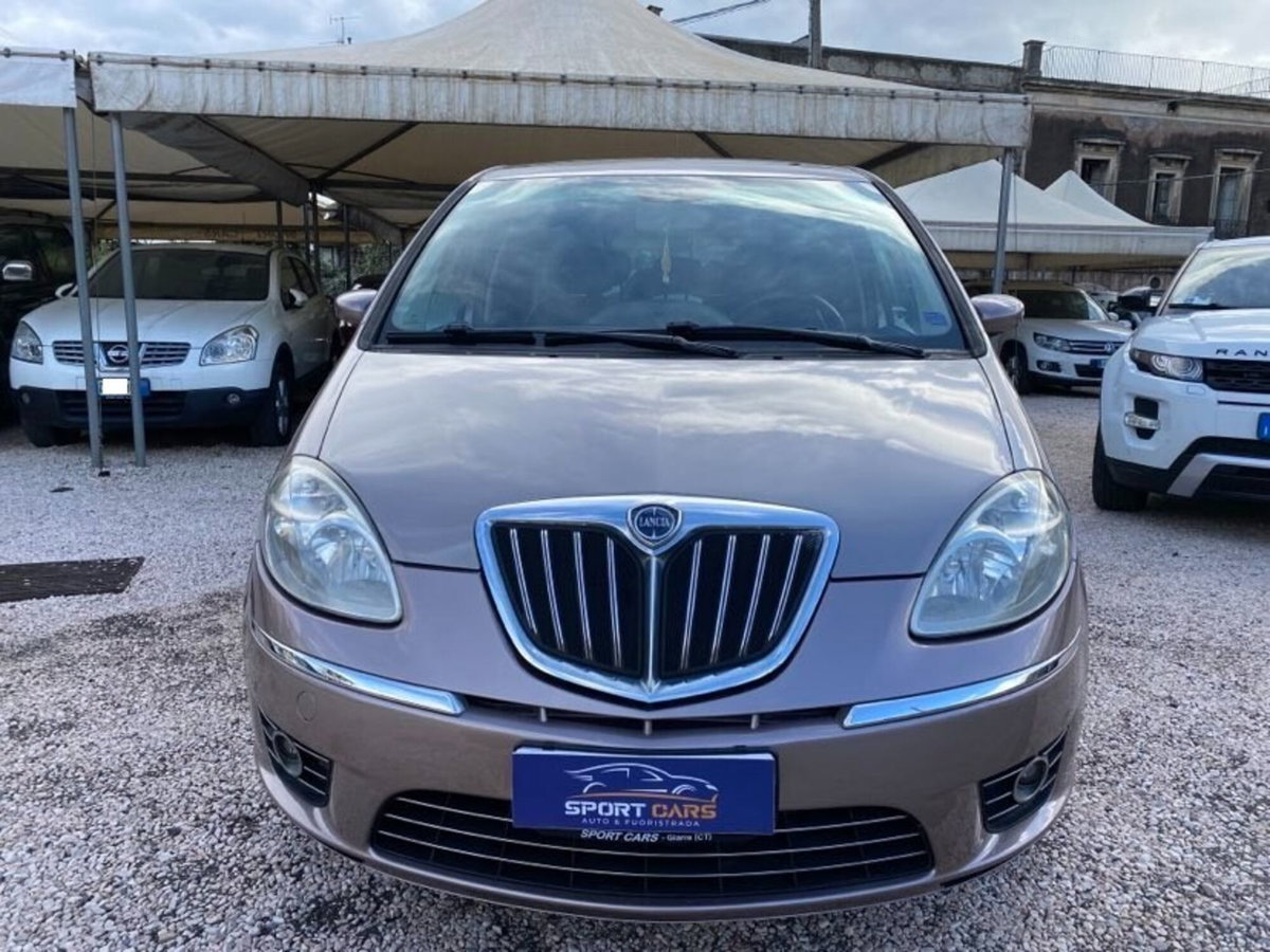 Lancia Musa 1.3 Multijet 16V 90 CV Platino (4)