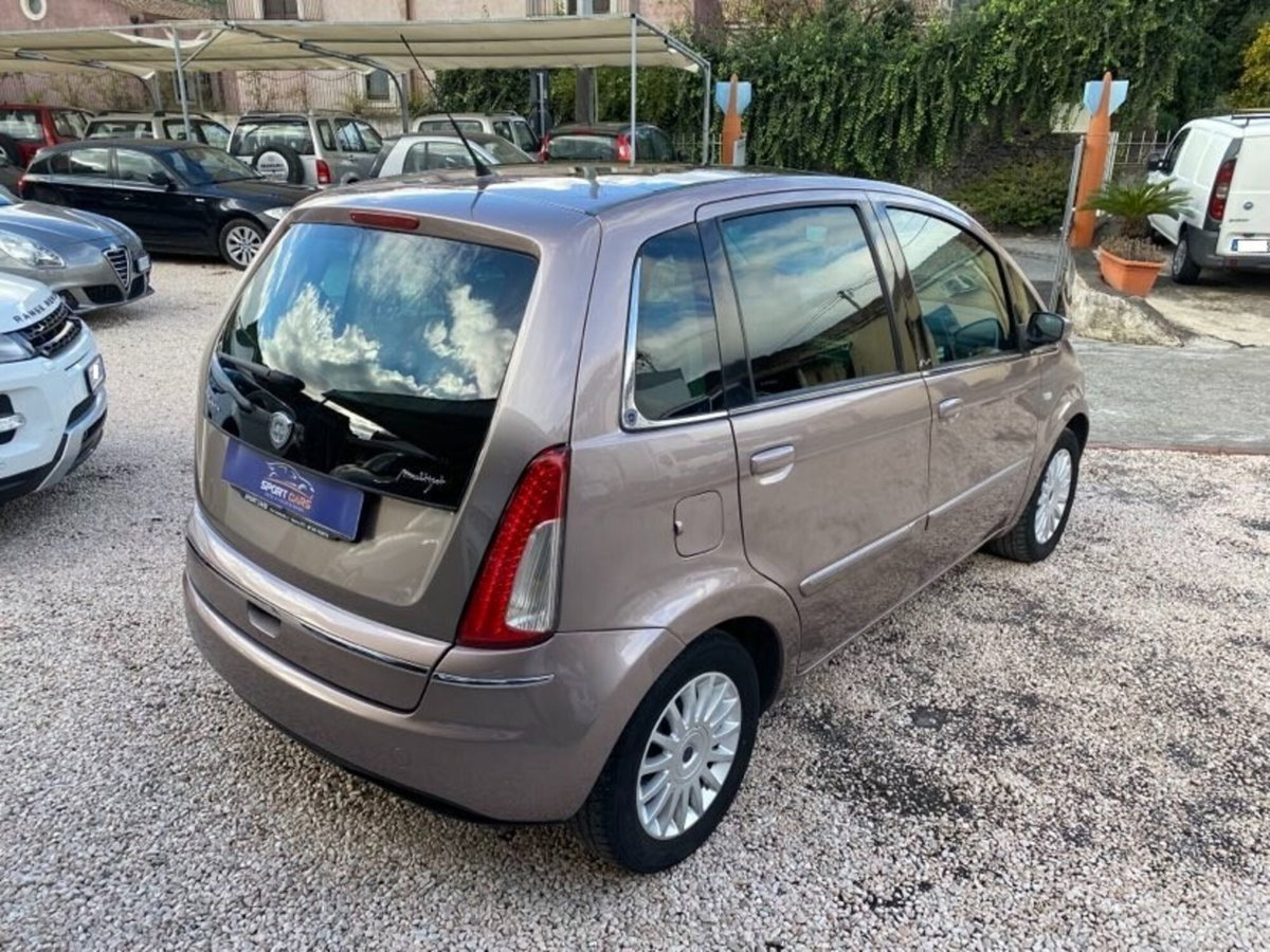 Lancia Musa 1.3 Multijet 16V 90 CV Platino (8)
