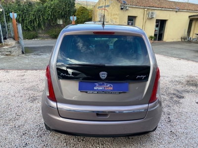 Lancia Musa 1.3 Multijet 16V 90 CV Platino (9)