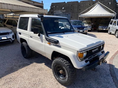 Toyota Land Cruiser 2.turbodiesel SW LJ70 VX usata