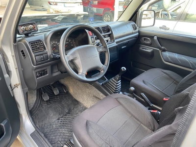 Suzuki Jimny 1.3i 16V cat 4WD JLX (10)