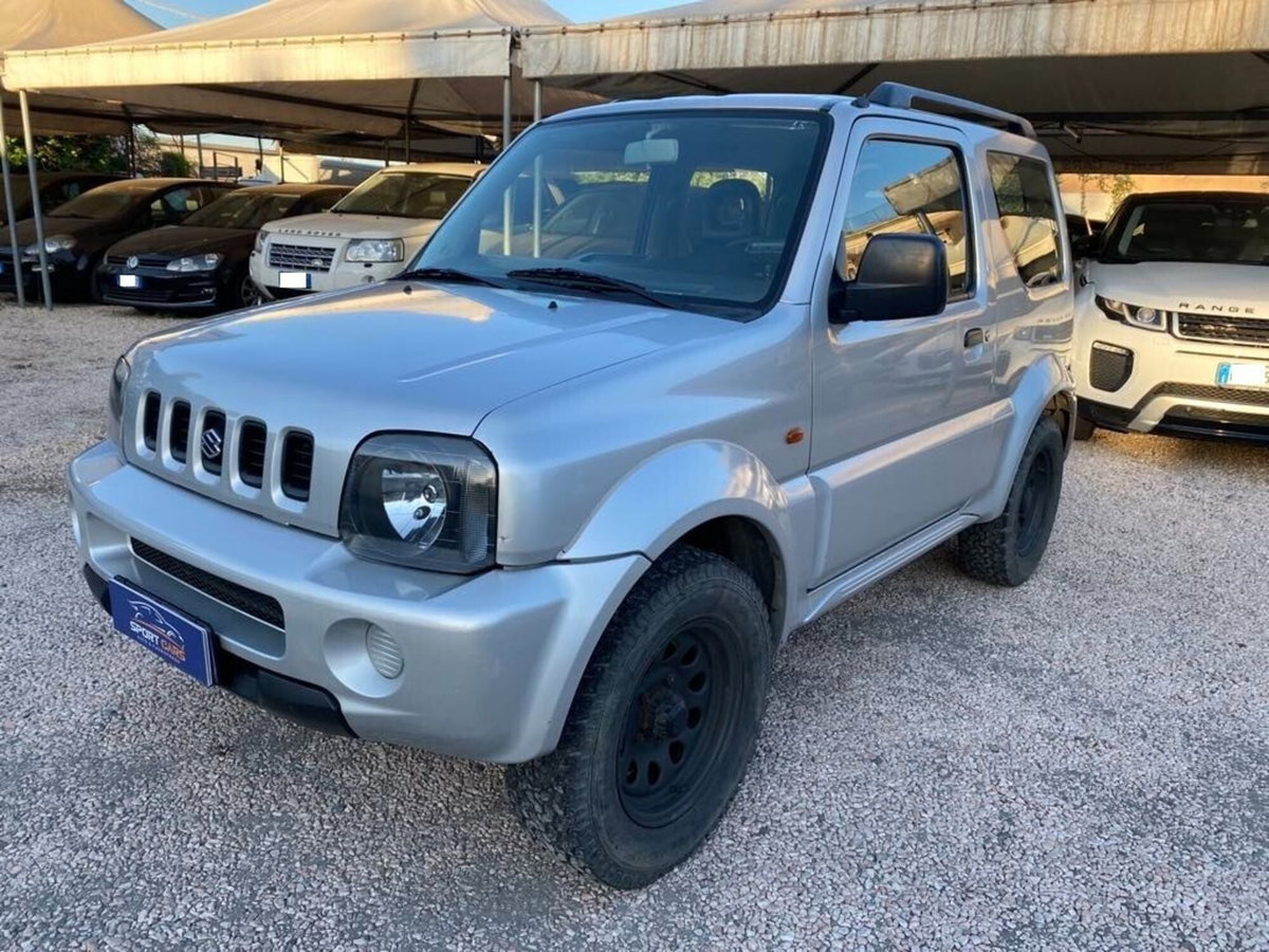 Suzuki Jimny 1.3i 16V cat 4WD JLX (2)