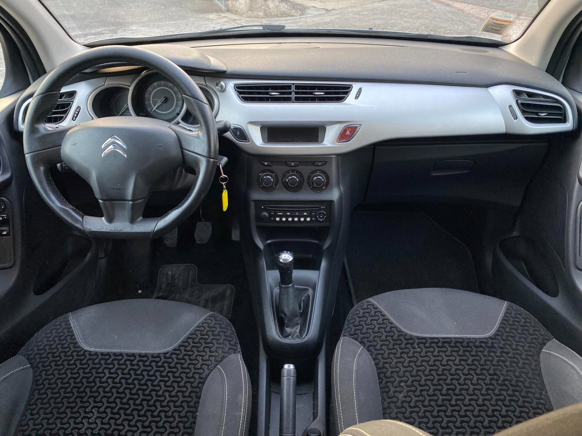 Citroen C3 1.4 HDi 70CV Exclusive (11)