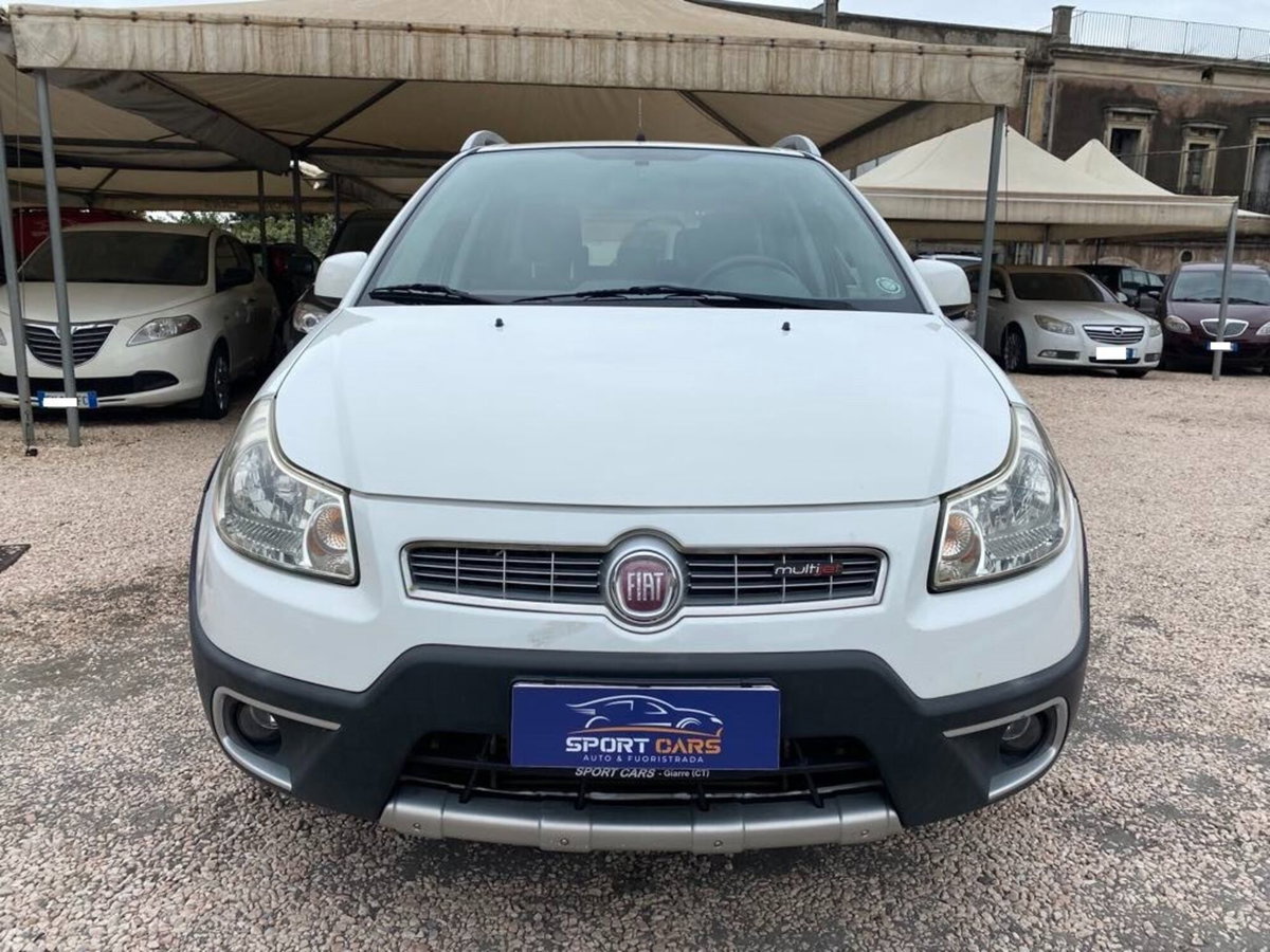 Fiat Sedici 2.0 MJT 16V DPF 4x4 Emotion (4)