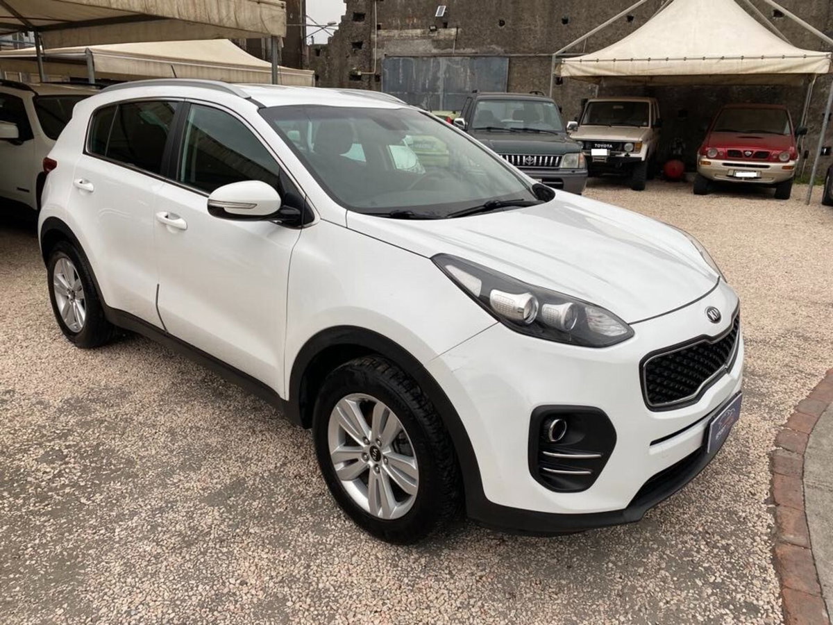 Kia Sportage 1.7 CRDI 2WD Cool (5)