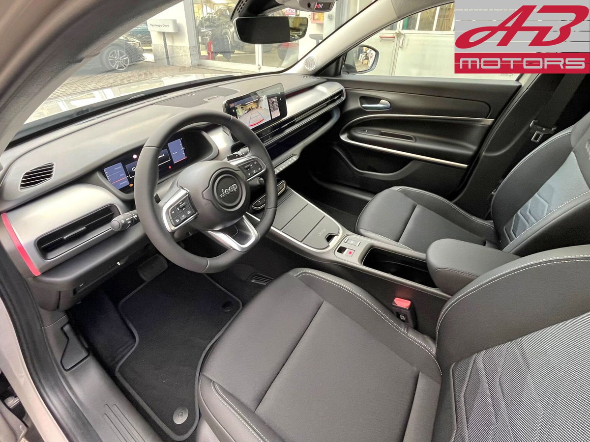 Jeep Avenger 1.2 turbo Summit fwd 100cv (10)