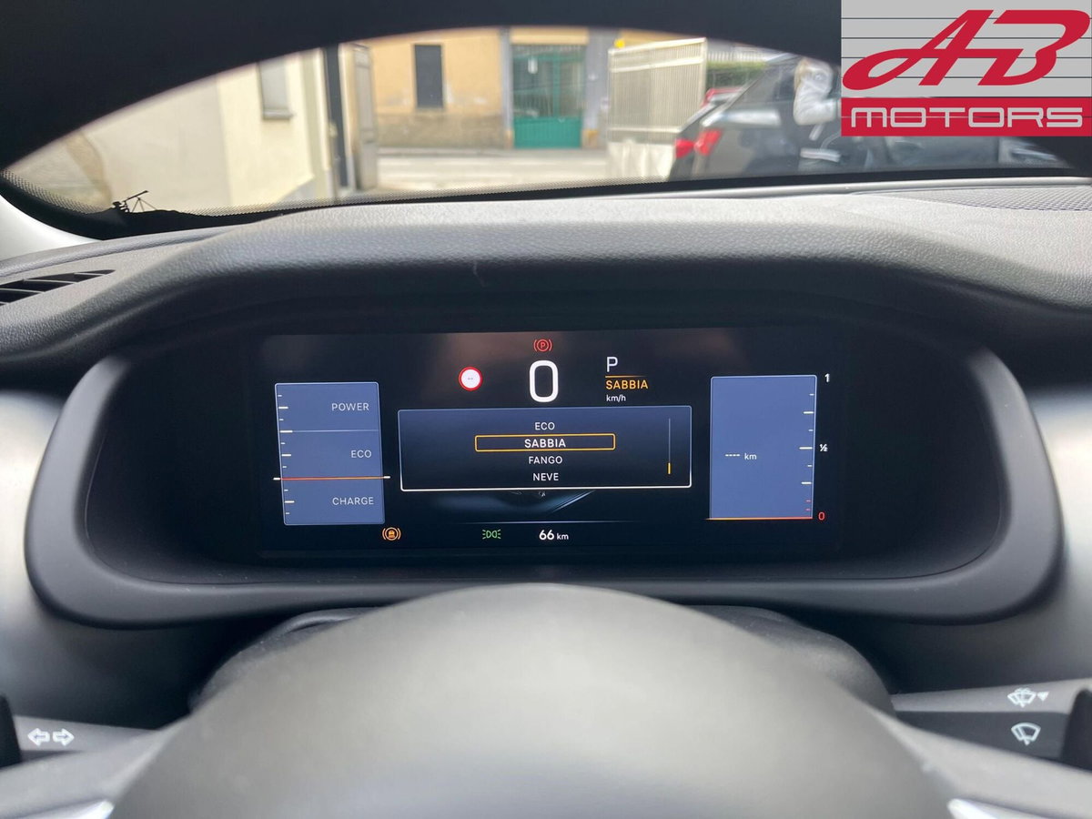 Jeep Avenger 1.2 turbo Summit fwd 100cv (14)