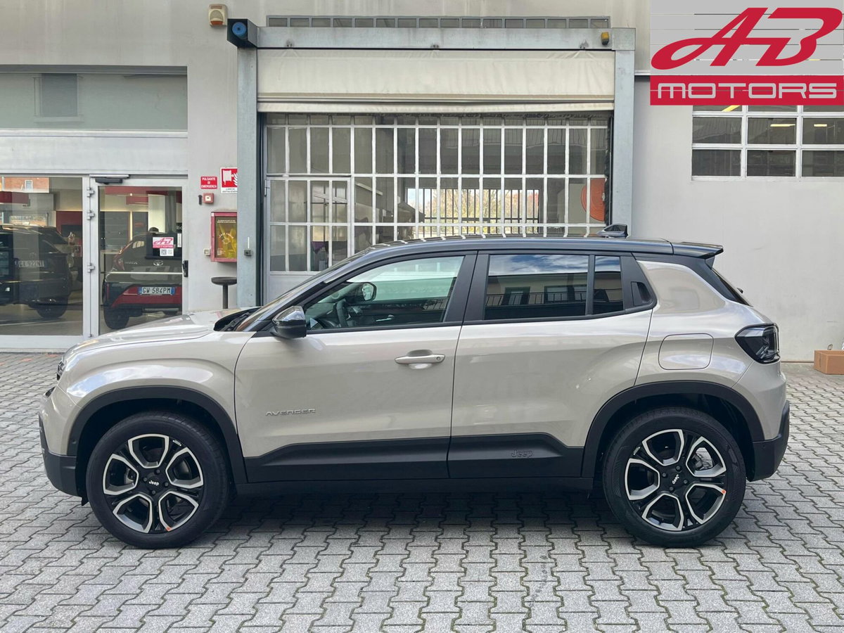 Jeep Avenger 1.2 turbo Summit fwd 100cv (8)
