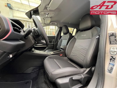Jeep Avenger 1.2 turbo Summit fwd 100cv (9)