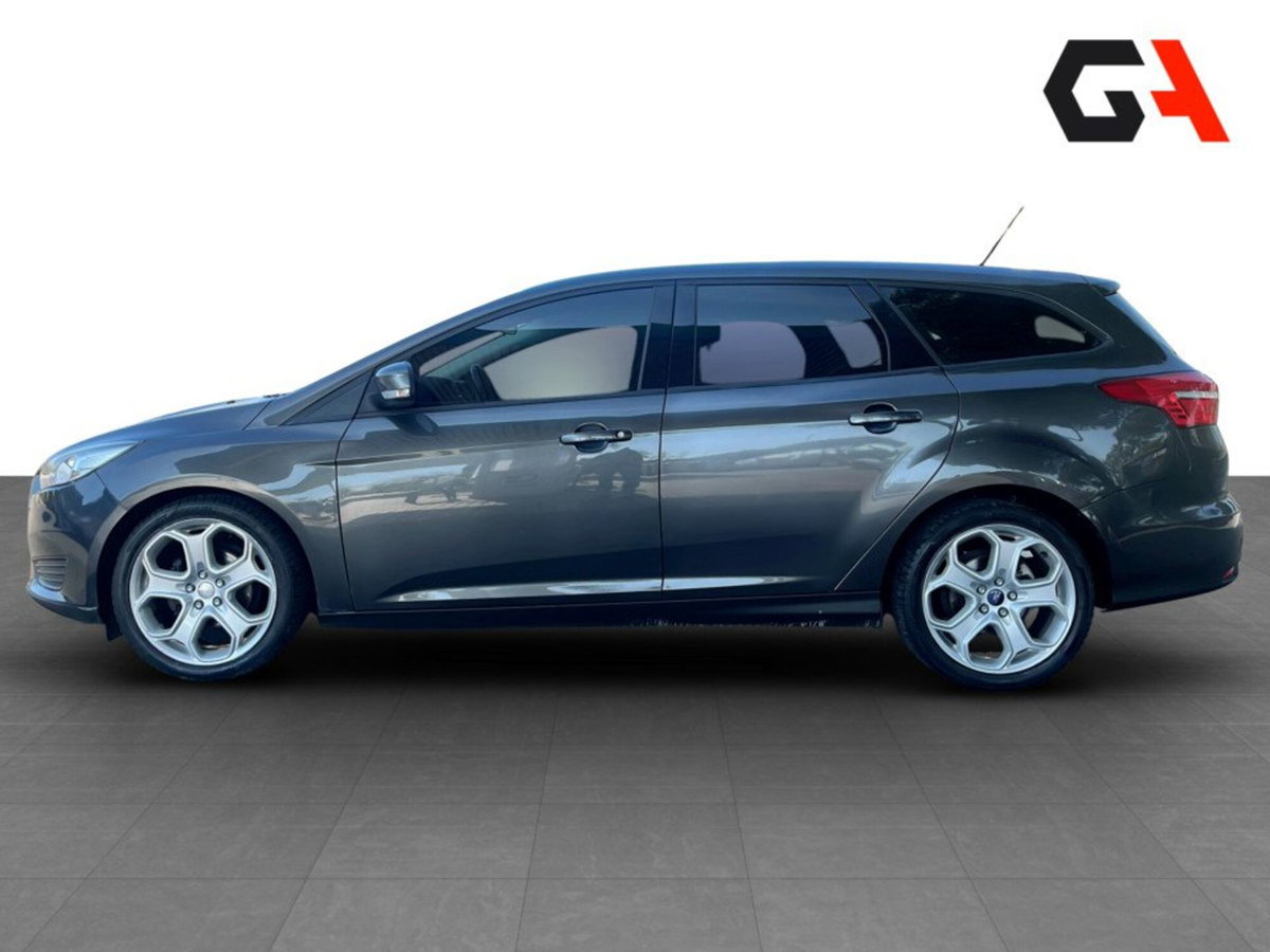Ford Focus Station Wagon 1.5 TDCi 120 CV Start&Stop SW Business (5)