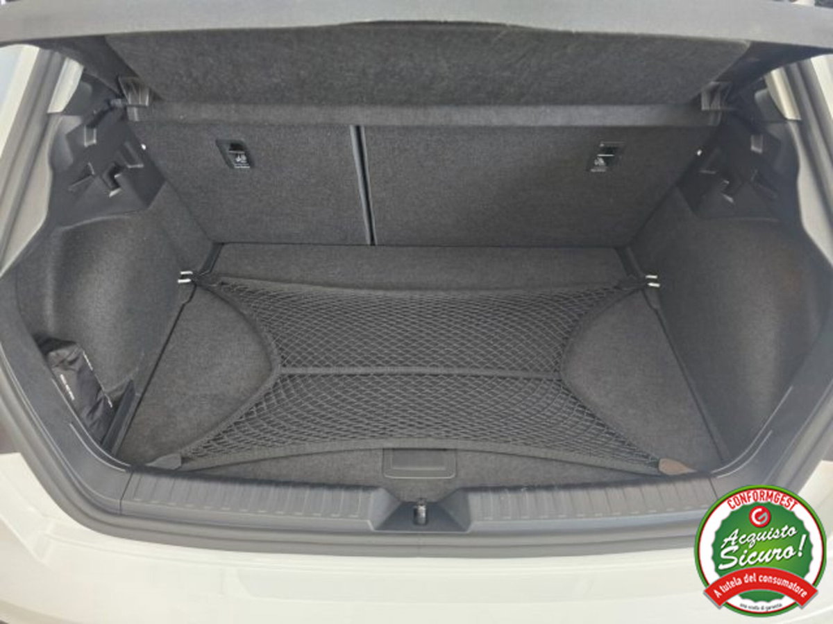 Audi A1 Sportback 30 TFSI S line edition (9)