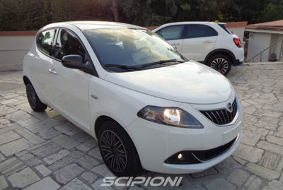 Lancia Ypsilon 1.0 FireFly 5 porte S&S Hybrid Gold Plus usata