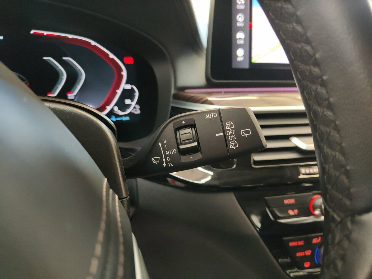 BMW Serie 5 Touring 530e xDrive  Luxury (19)