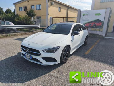 Mercedes-Benz CLA Shooting Brake 200 d Automatic Shooting Brake Premium usata
