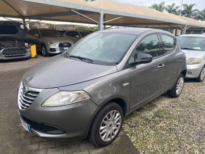 Lancia Ypsilon 0.9 TwinAir 85 CV 5 porte Metano Ecochic Gold usata