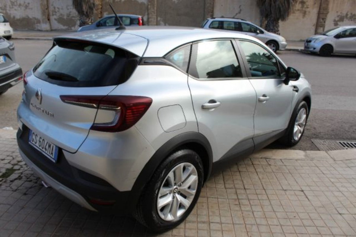 Renault Captur TCe 90 CV Equilibre (4)
