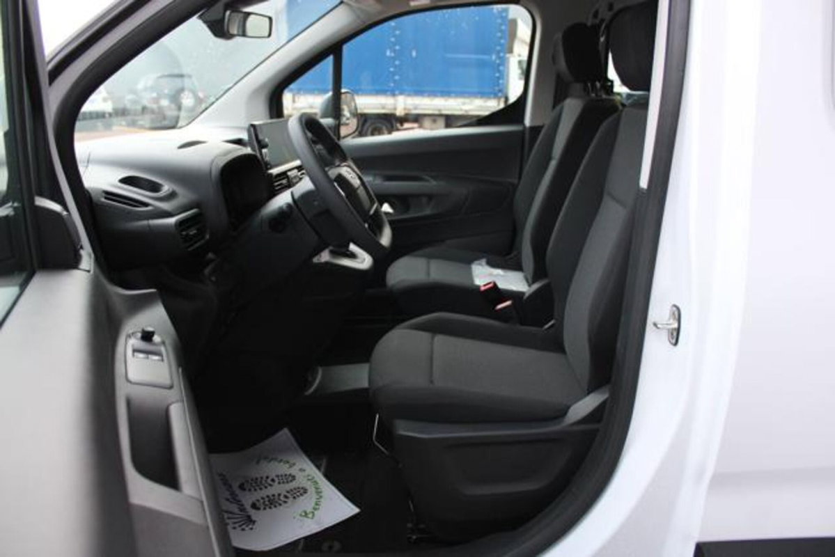 Opel Combo Life 1.5D 100 CV S&S Elegance XL 7 Posti (10)