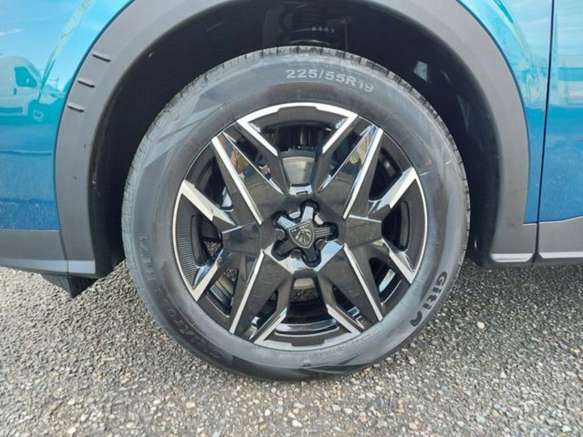Peugeot 3008 1.2 hybrid Allure Business 145cv e-dcs6 (6)
