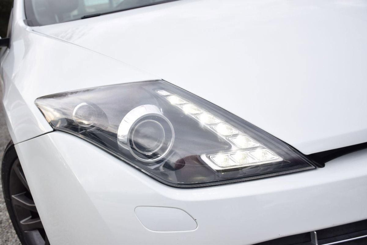Renault Laguna Coupé 1.5 dCi 110CV Wave ESM (15)
