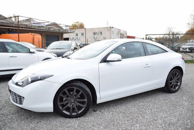 Renault Laguna Coupé 1.5 dCi 110CV Wave ESM (4)