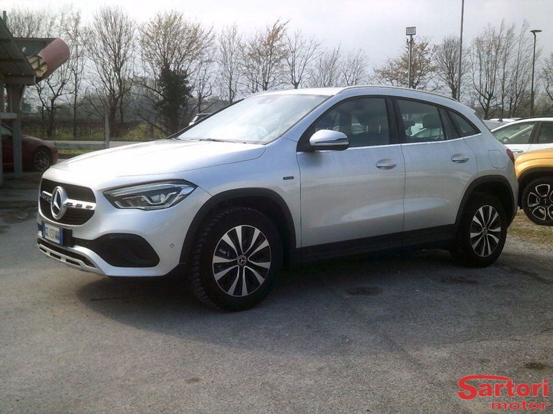 Mercedes-Benz GLA SUV 250 e EQ-Power Automatic Sport
