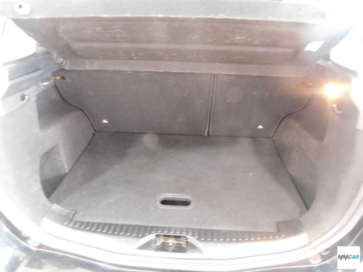 Ford B-Max B-Max 1.6 TDCi 95 CV Titanium (12)
