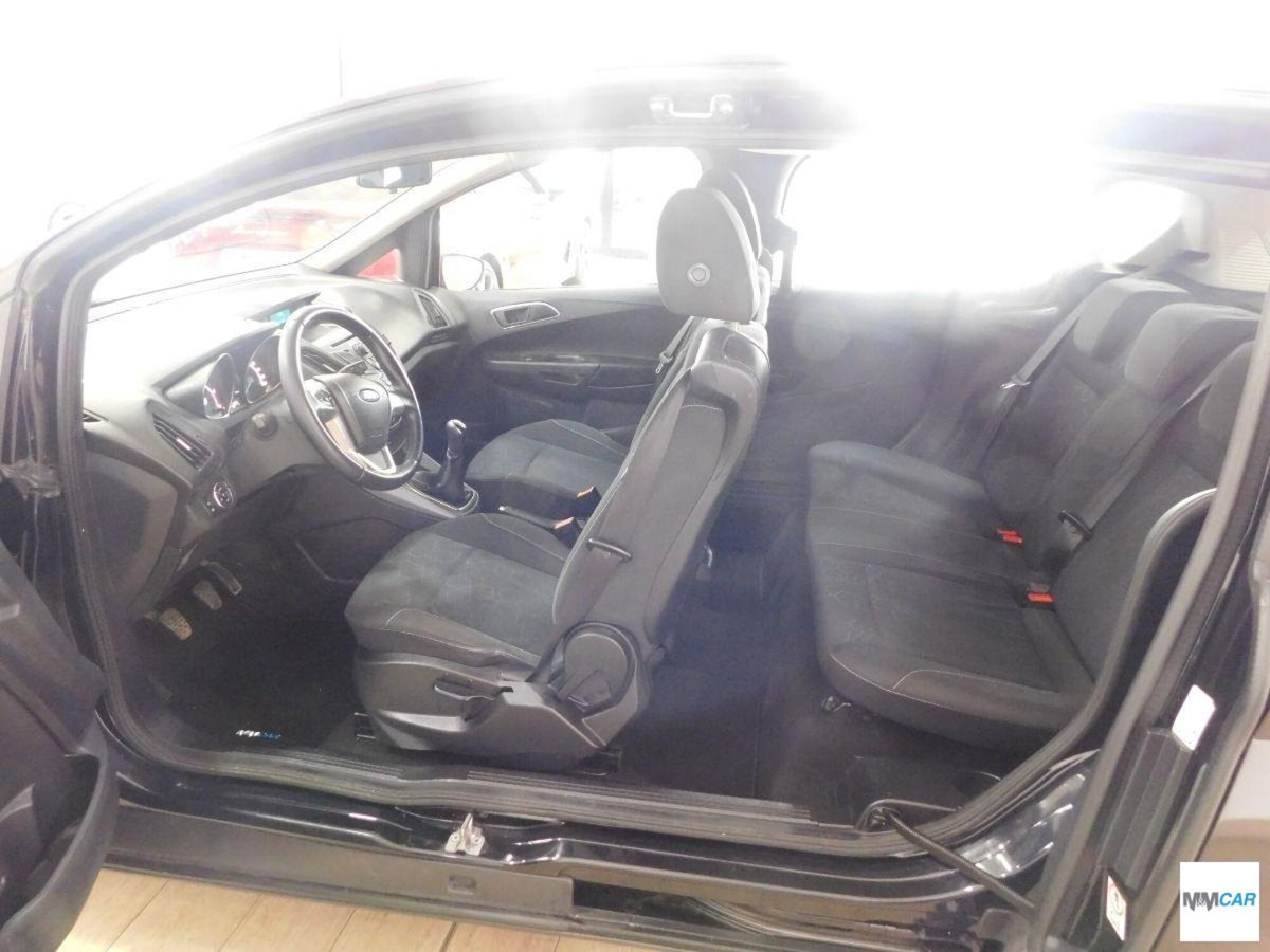 Ford B-Max B-Max 1.6 TDCi 95 CV Titanium (8)