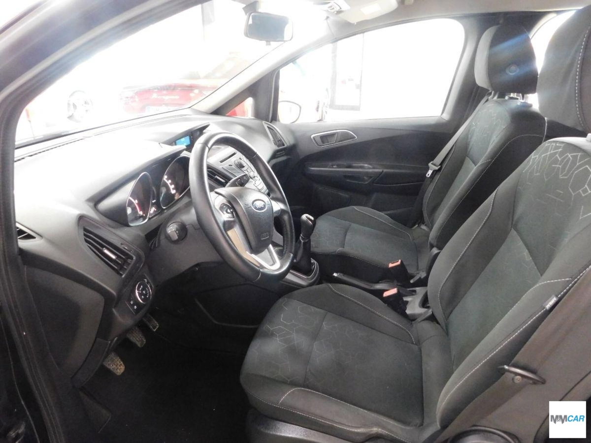 Ford B-Max B-Max 1.6 TDCi 95 CV Titanium (9)