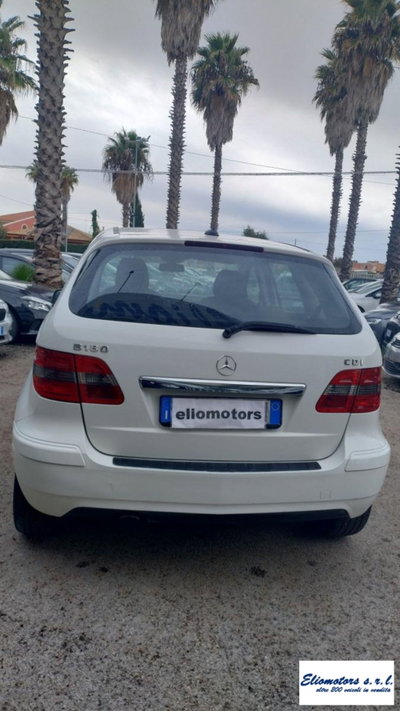 Mercedes-Benz Classe B 180 CDI Premium (3)