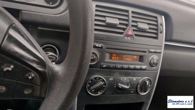 Mercedes-Benz Classe B 180 CDI Premium (5)