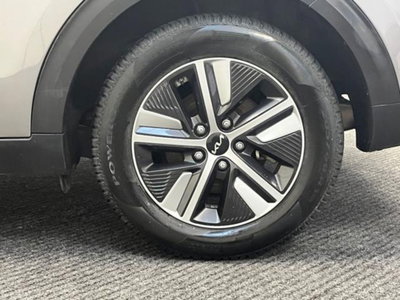 Kia Niro 1.6 GDi DCT PHEV (15)