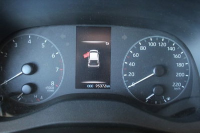 Toyota Yaris 1.0 5 porte Trend (9)